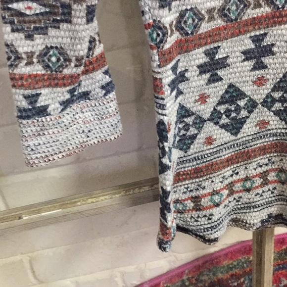 Almost Famous - Picture 3 of 6